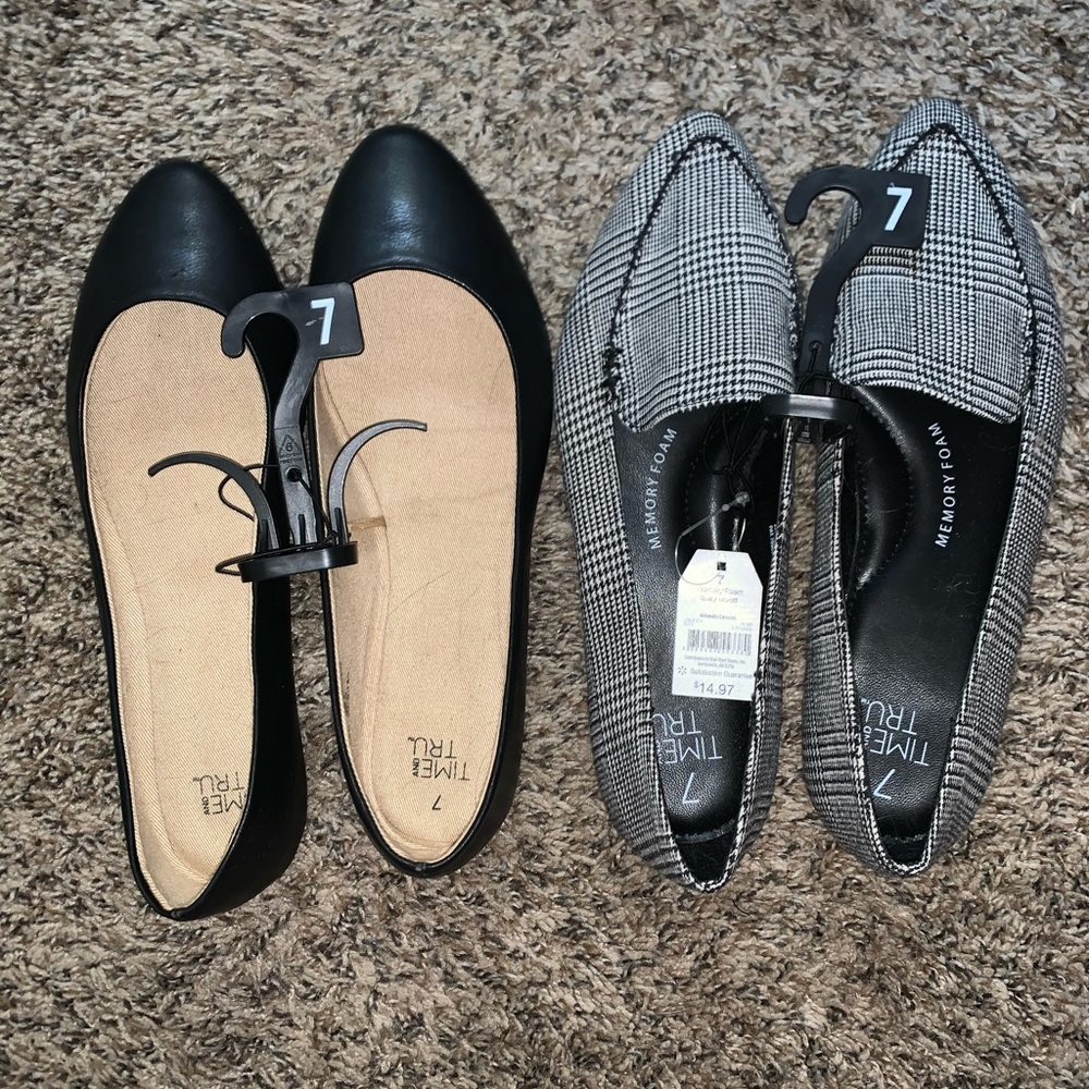 Brand New Size 7 Dress Shoes Flats